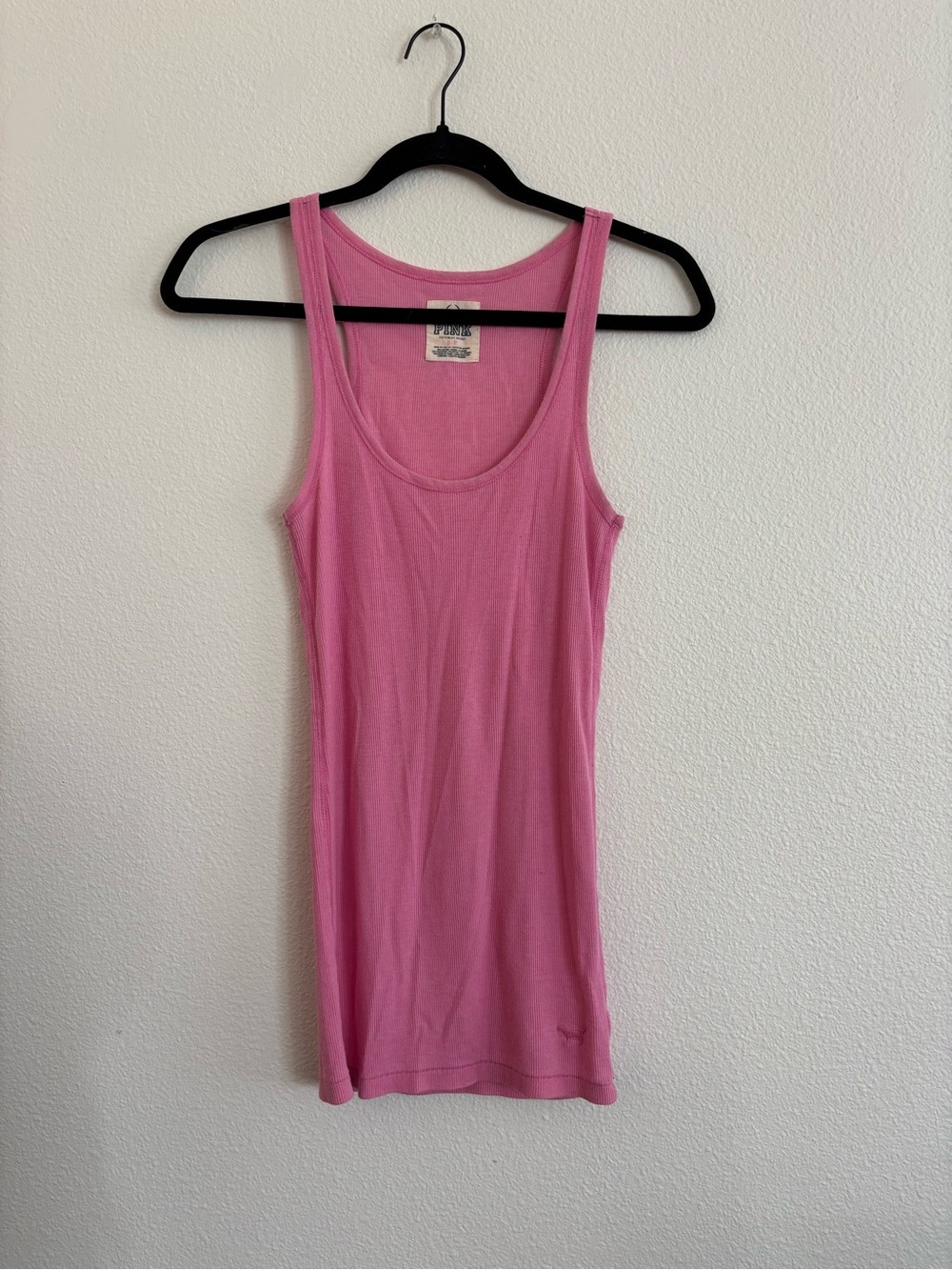 Vintage 2000s Victoria’s Secret PINK Ribbed Tank Top Pink Dog Logo size small